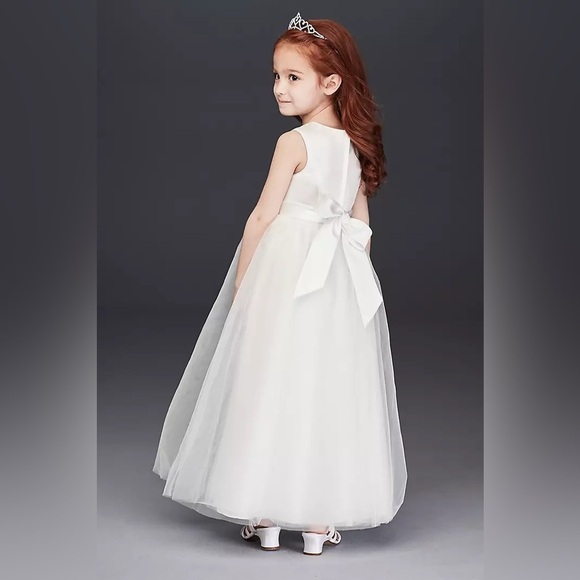 David’s Bridal Beaded Applique Flower Girl Dress Tulle Wedding 5 - Picture 3 of 8